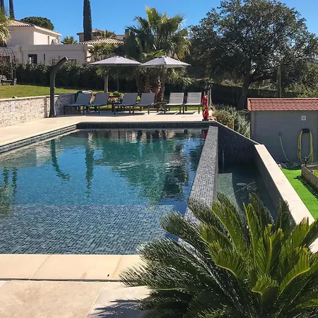 Holiday home Beautiful In L, Adrets De Lesterel *